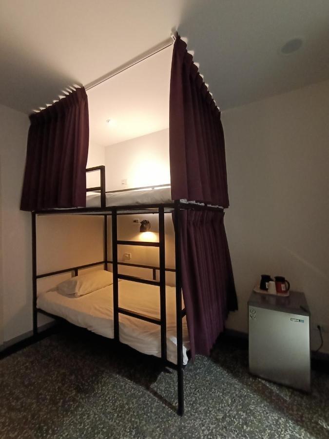 Swf淡水新五福旅館 Sinwufu Hotel Tamsui Exterior foto
