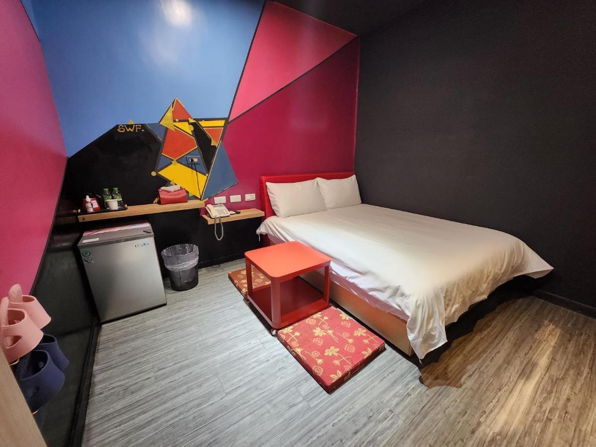 Swf淡水新五福旅館 Sinwufu Hotel Tamsui Exterior foto