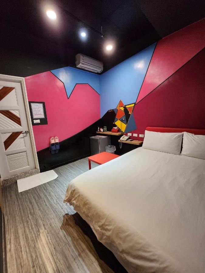 Swf淡水新五福旅館 Sinwufu Hotel Tamsui Exterior foto